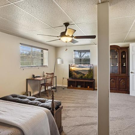 Modern Rustic Countryside Downstairs Guesthouse Sevierville Buitenkant foto