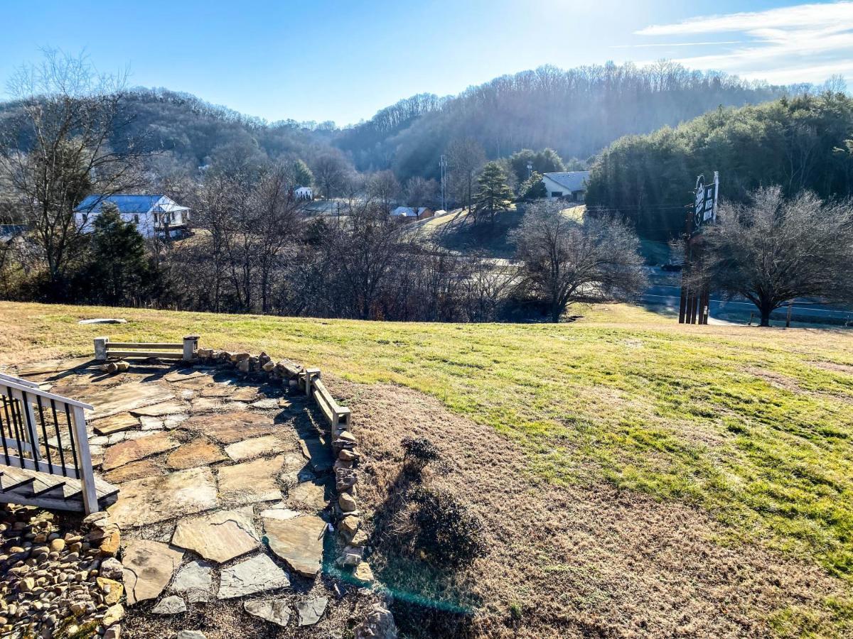 Modern Rustic Countryside Downstairs Guesthouse Sevierville Buitenkant foto